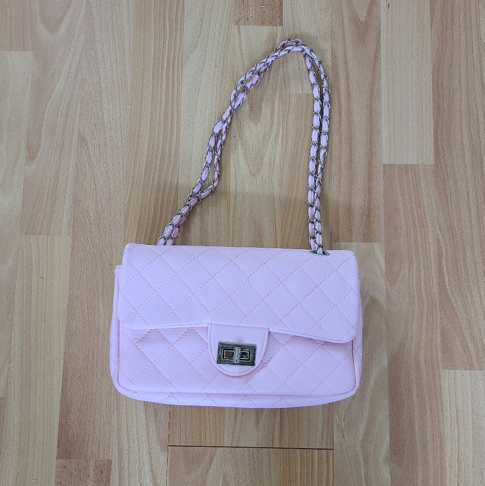 Brand new quilted chain purse